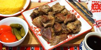 Friptură cu Carne de Porc la Tigaie Friptură cu Carne de Porc la Tigaie