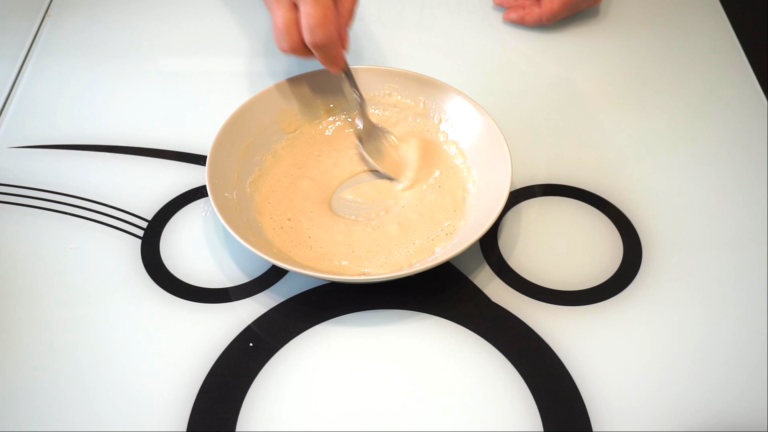 1 - Plăcintă cu Brânză, Ceapă Verde și Mărar (Cherdele) 1 - Plăcintă cu Brânză, Ceapă Verde și Mărar (Cherdele)