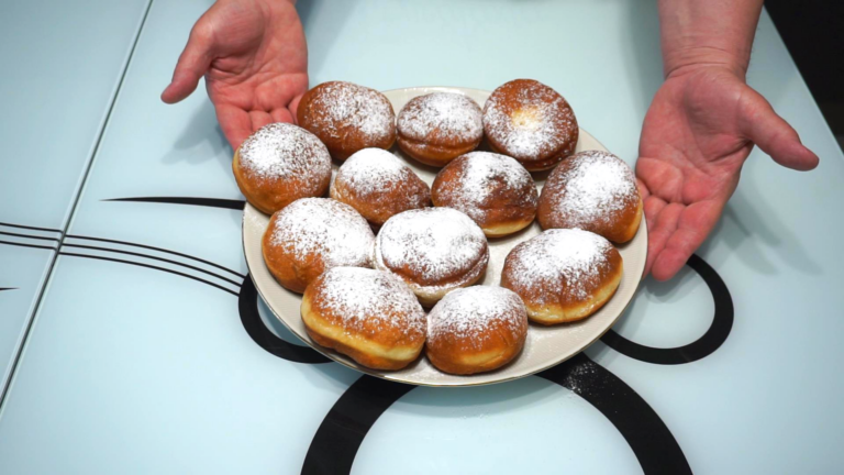 4 - Gogoși Pufoase de Casă