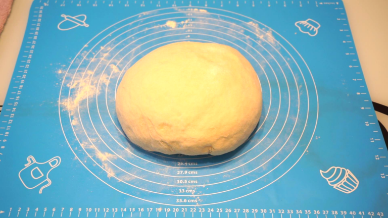 2 - Aluat Pufos pentru Pizza