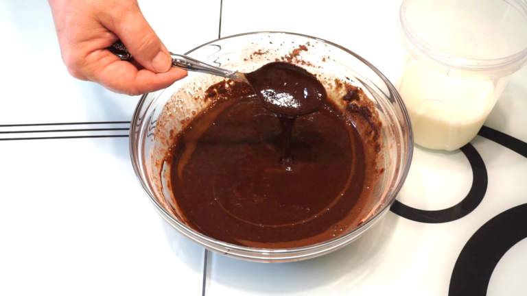 1 - Cremă de Ciocolată cu Cacao și Unt