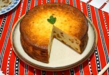 Pască fără Aluat cu Brânză Dulce și Stafide Pască fără Aluat cu Brânză Dulce și Stafide